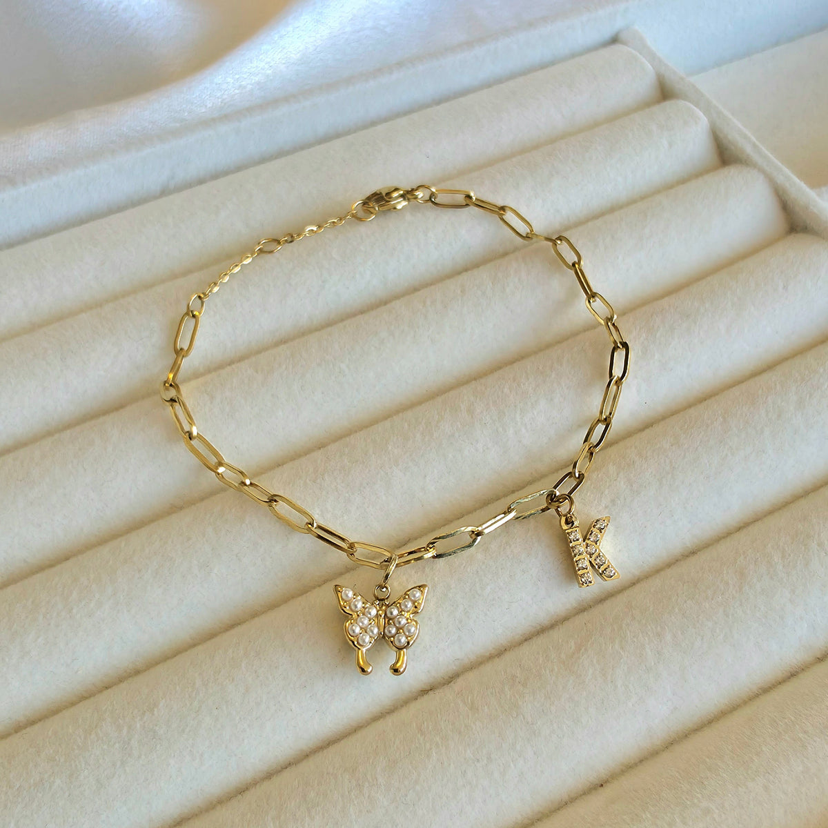My butterfly armbånd