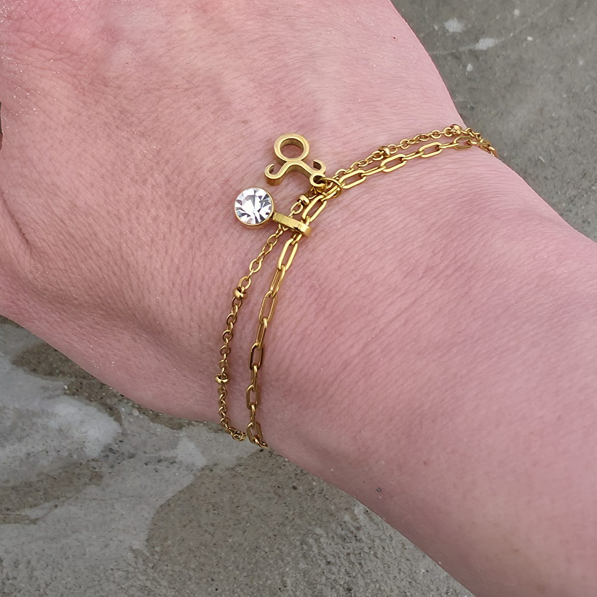 Personligt armbånd — Stjernetegn & månedssten